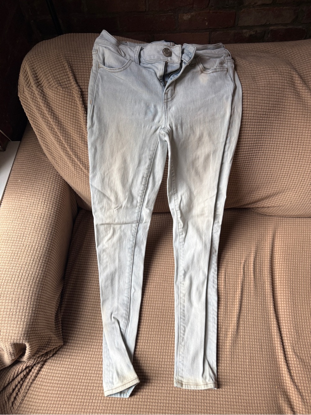 American Eagle Outfitters Light Blue Super Stretch Jeans